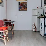 Aquilla Family Room 201
